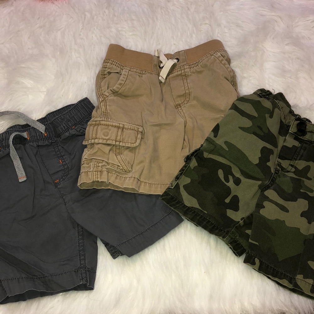 Bundle of 2T boys shorts